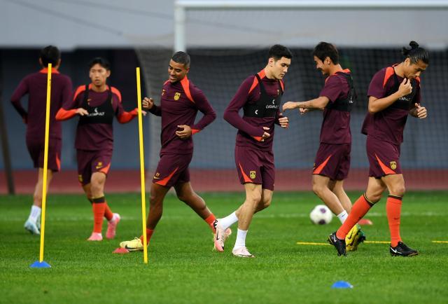 星空体育官网-强攻！国足或重启442菱形 10号韦世豪当核心