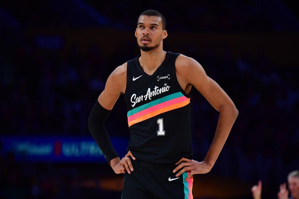 星空体育官网下载入口-美媒评NBA现役各年龄最佳球员！火箭申京入选 杜兰特不敌库里落选